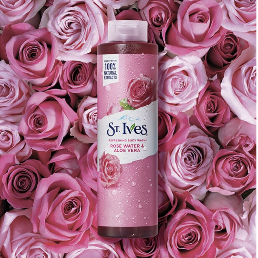 St Ives Refreshing Body Wash Rose Water and Aloe Vera